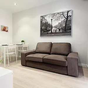 Mab2 - Mab2 - Apt At Street Level With Private Terrace , Barcellona Spagna